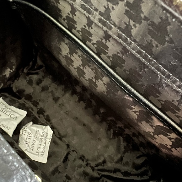 NEW KARL LAGERFELD BACKPACK SHOULDER BAG - Picture 4 of 9